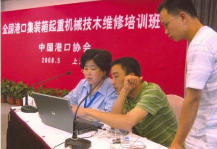 学员积极索要资料