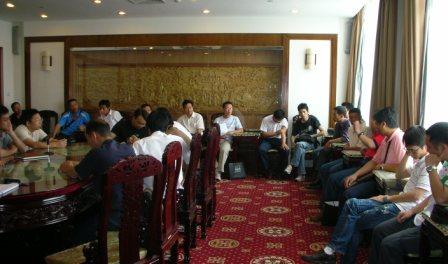 学员间互相交流